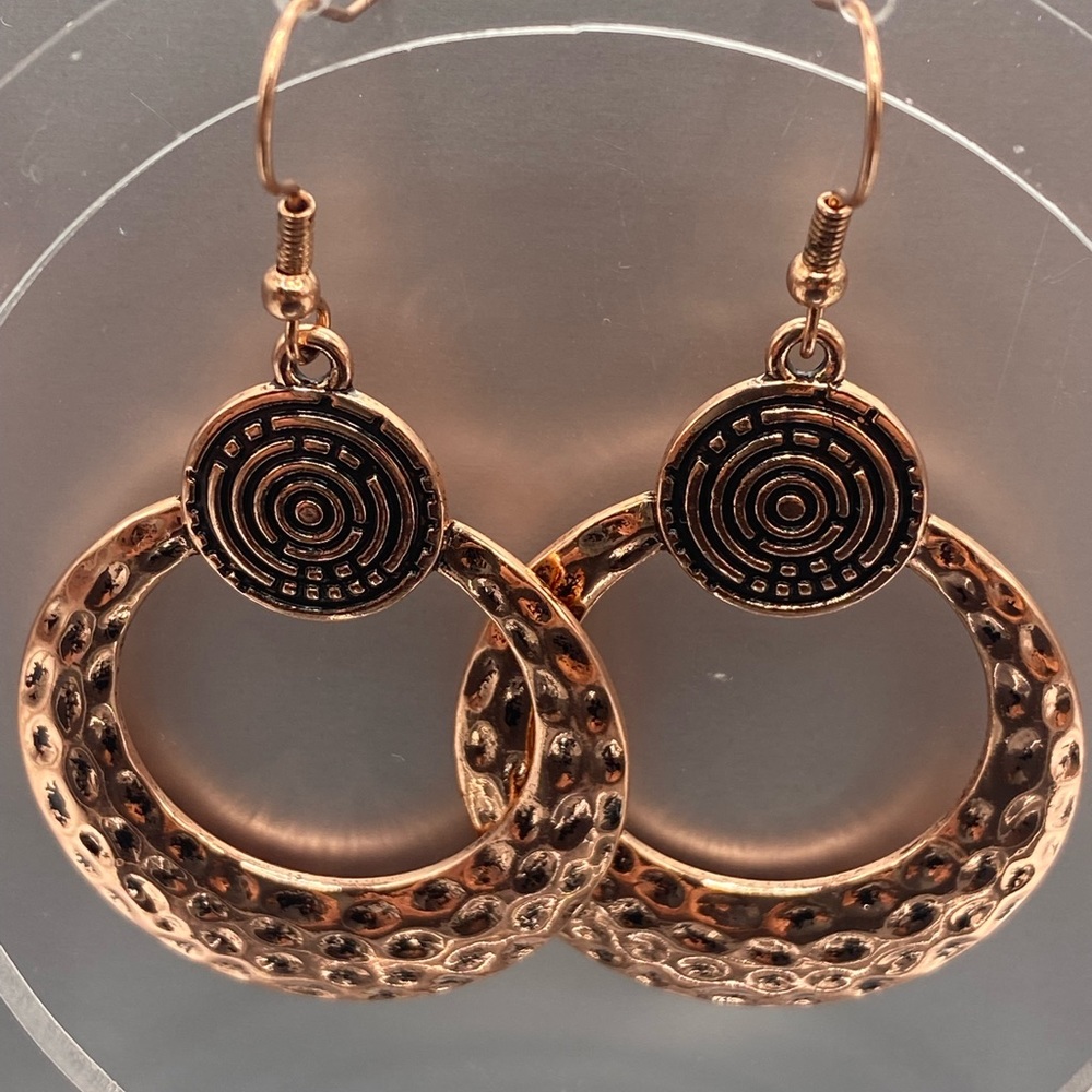 Hammered rose gold copper round earrings